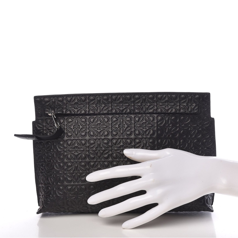 Loewe Embossed Clutch Bag‎ - Picture 3 of 14